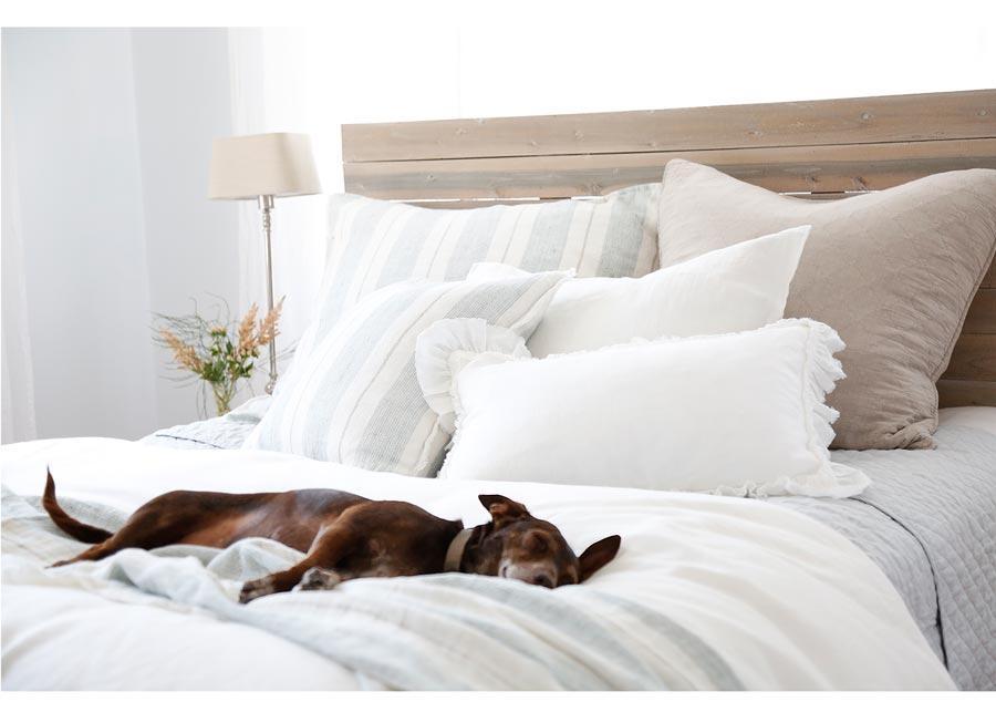 Laguna Blanket-Pom Pom at Home